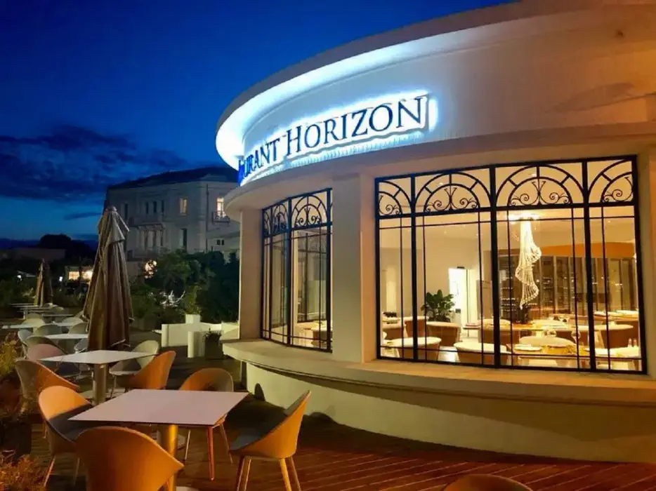 Grand Hôtel des Sablettes, Curio Collection by Hilton 23