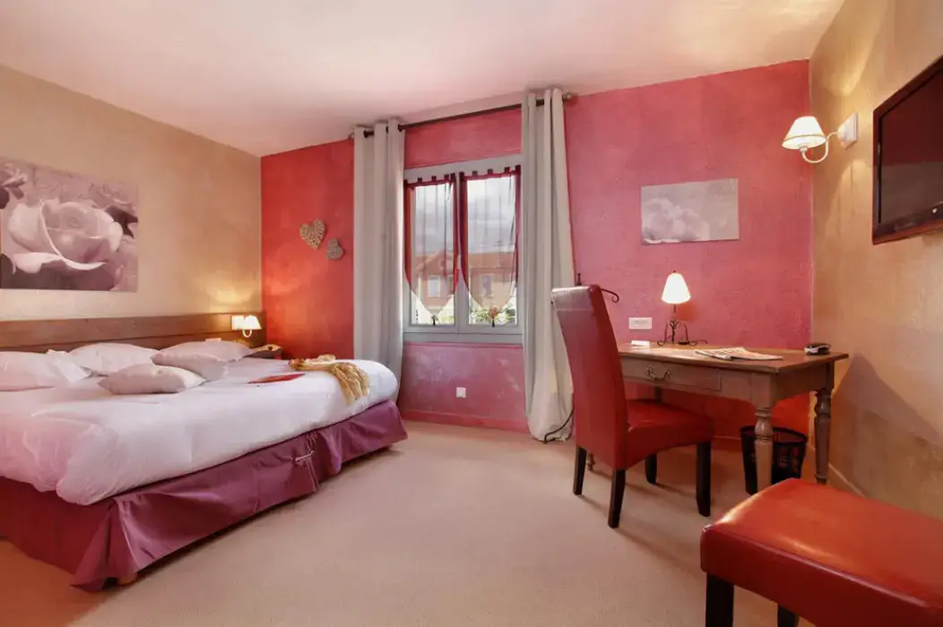 Hôtel Médieval 7