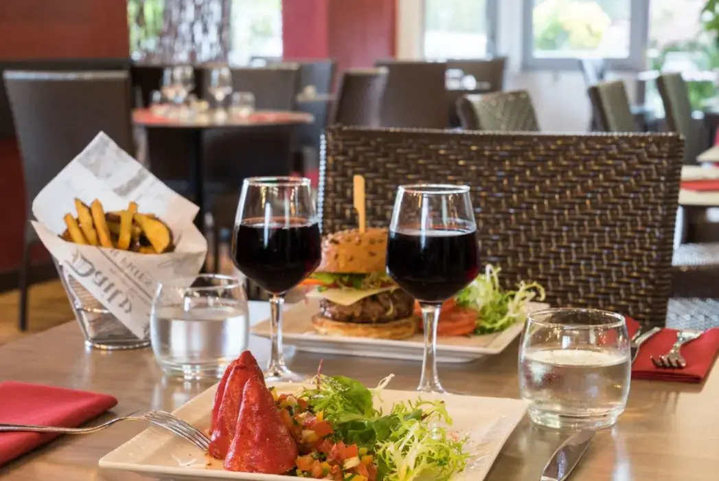 Sure Hotel by Best Western Biarritz Aéroport 6