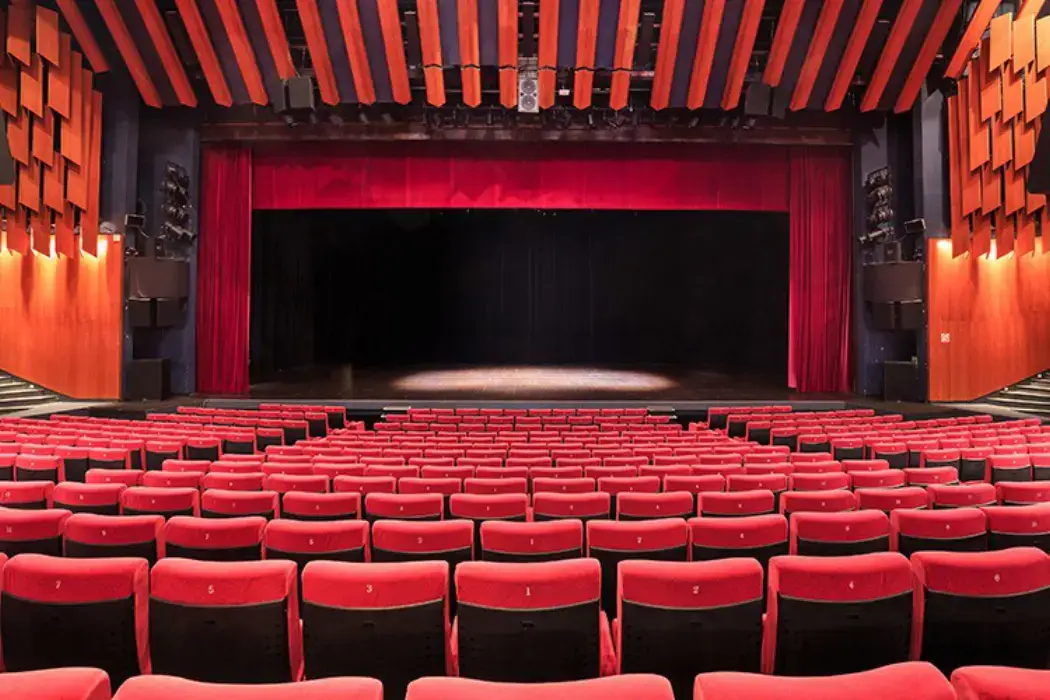 Palais des Festivals et des Congrès Cannes 4