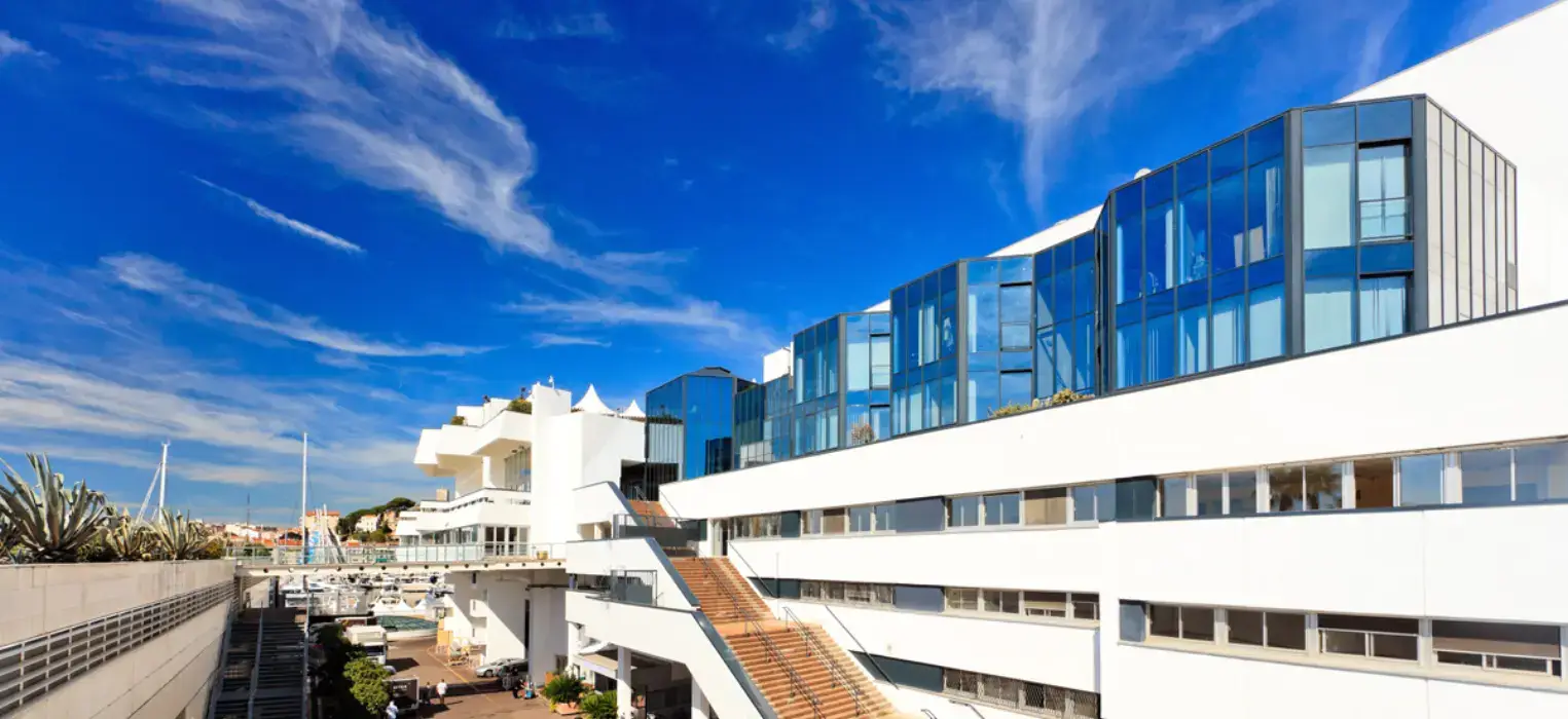 Palais des Festivals et des Congrès Cannes 7