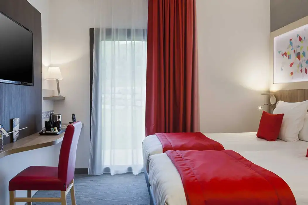 Brit Hôtel Figeac 9
