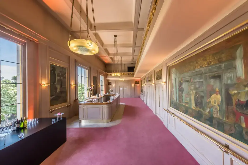 Comedie et Studio des Champs-Elysées 5