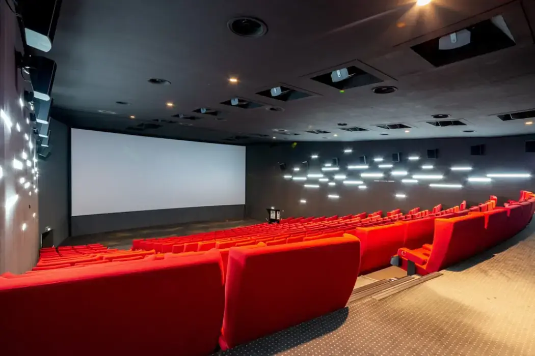 Pathé Wepler 5