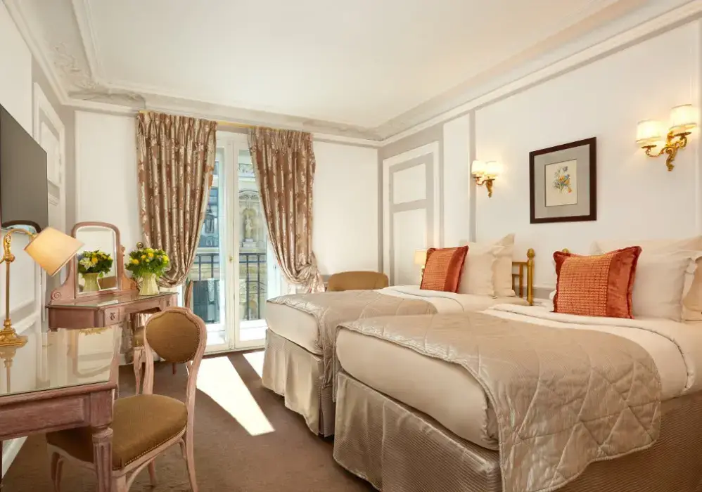 Hotel Regina Louvre 3