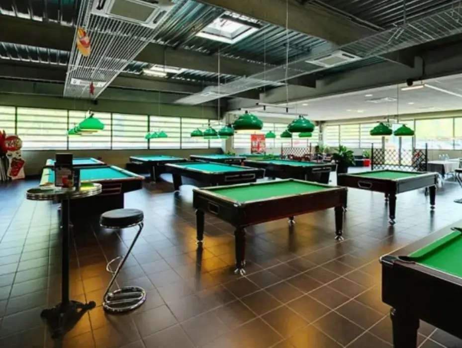 BowlingStar Bayonne 4