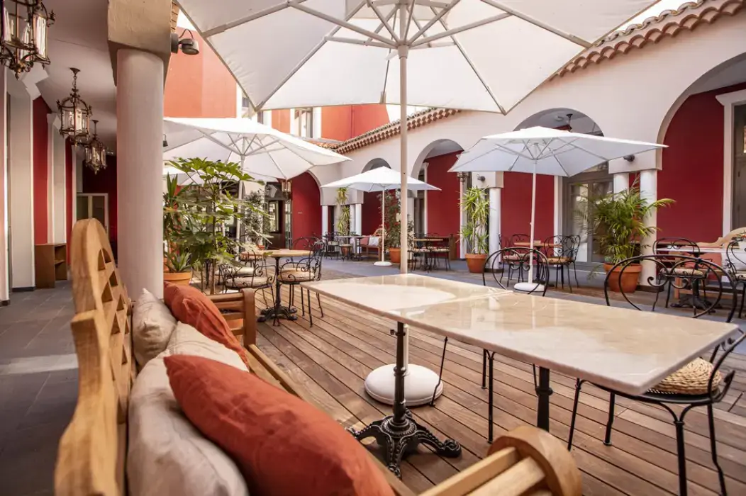 Hôtel de Paris Sète 10