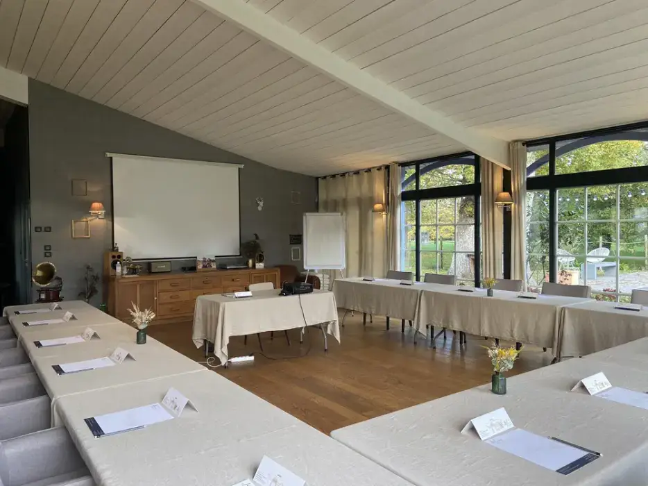 Villa de la Haute Forêt 8