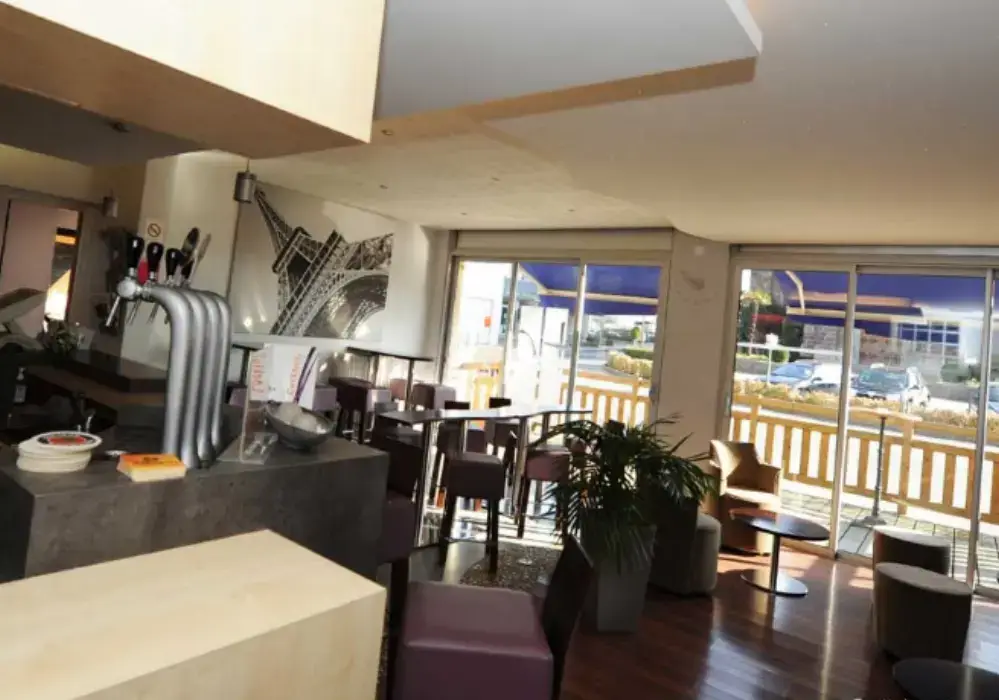 Hôtel.com Bédée 9