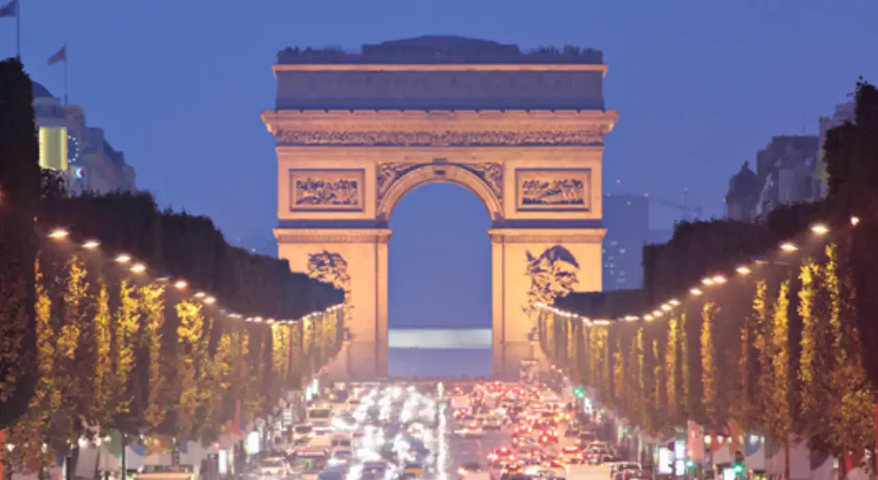 Inter Centres d'Affaires Champs Elysées 5