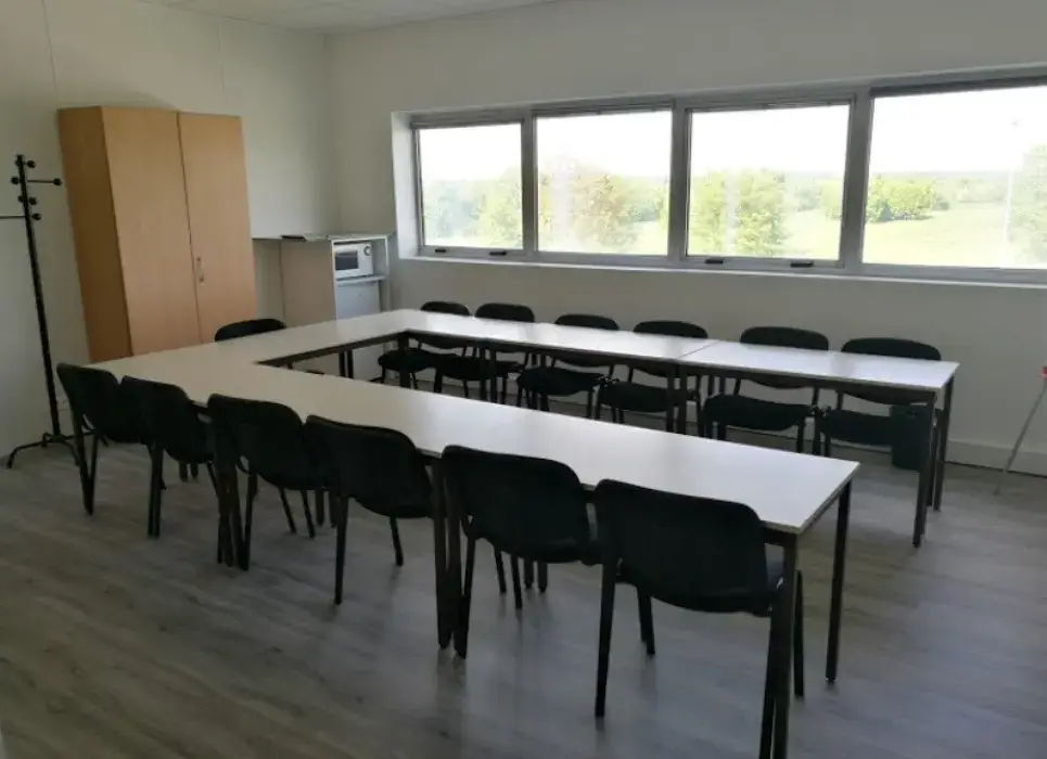 Hub Business Center 3