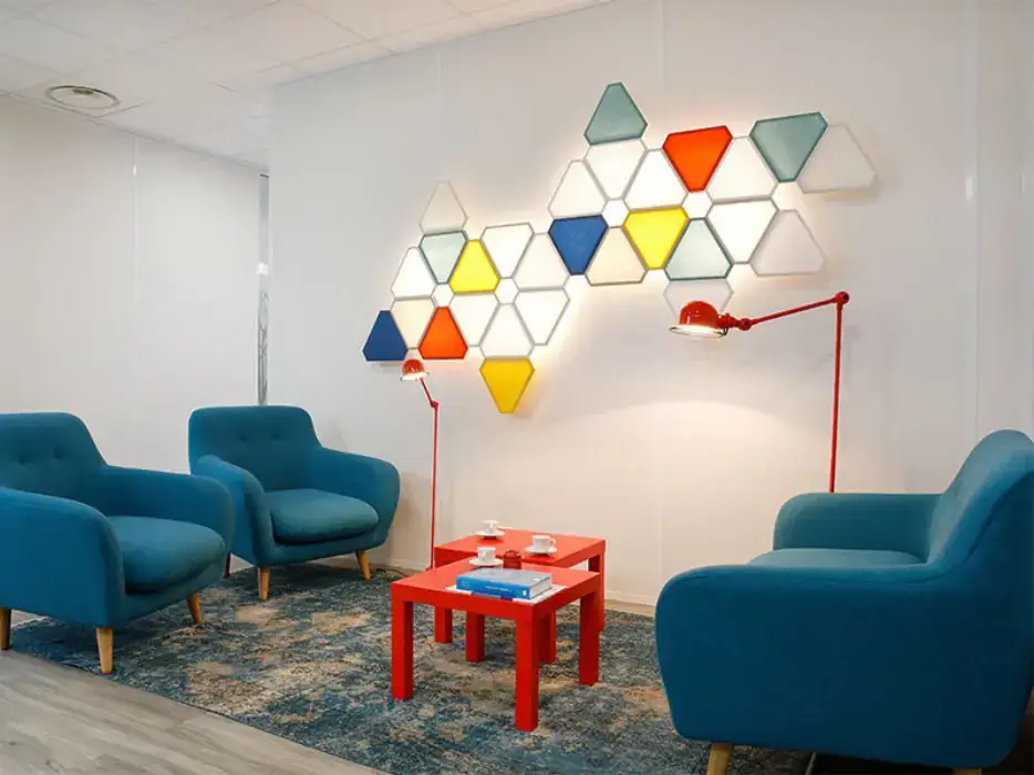 Hub Business Center 6