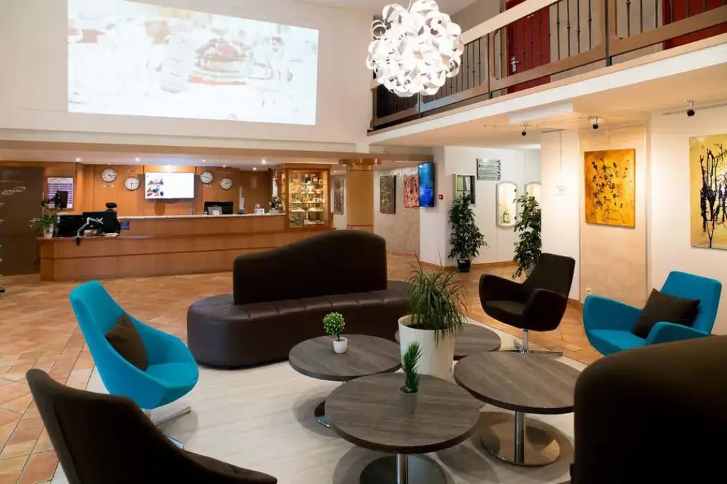 Ariane Hôtel 6