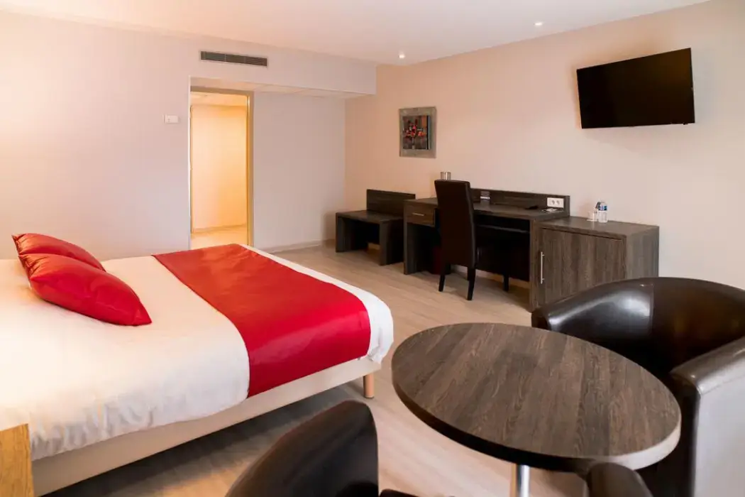 Ariane Hôtel 9