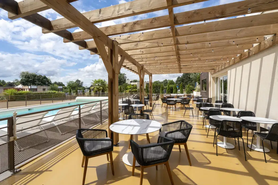 Sure Hôtel by Best Western Caen Memorial 10