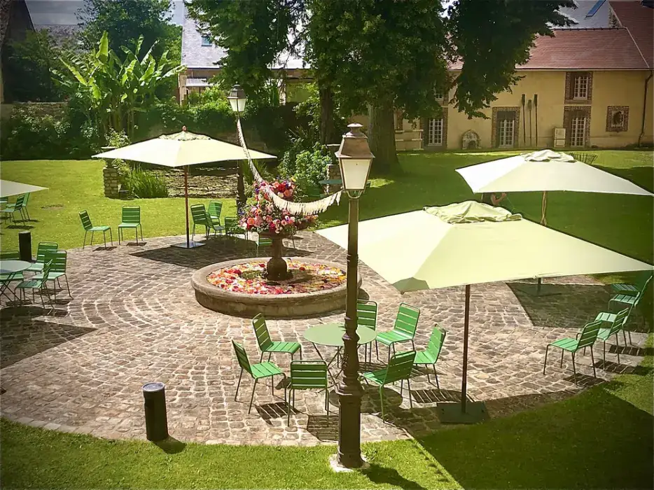Château de Vaugrigneuse 2