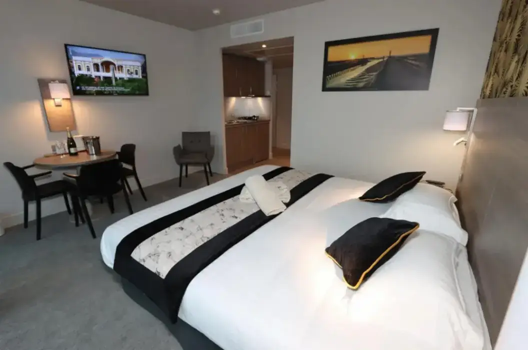 Brit Hotel Eden Spa Honfleur 8