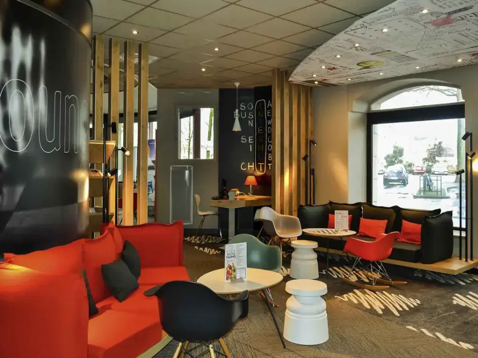Ibis Angers Centre Château 2