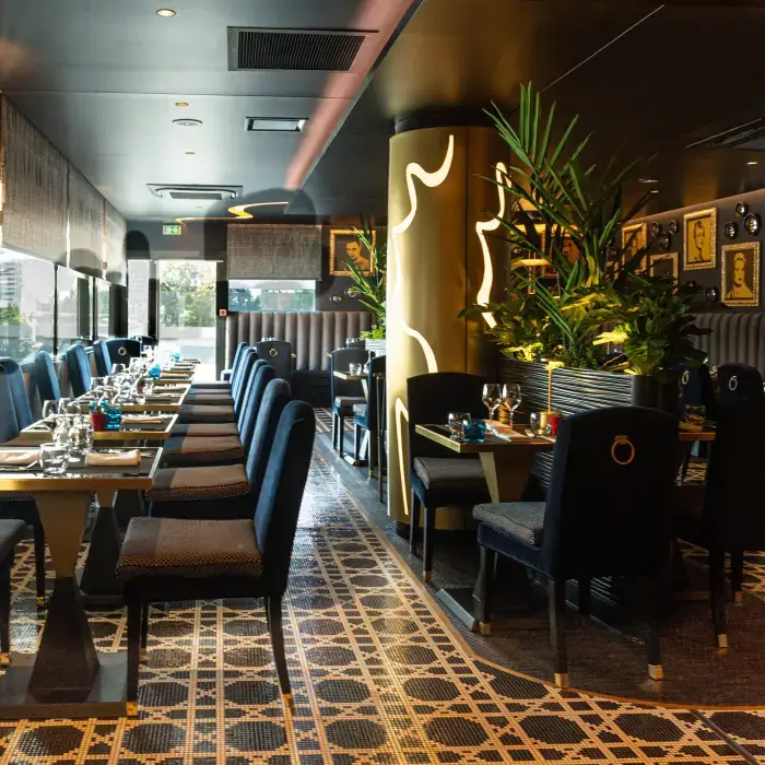 Mercure Orleans Centre 12