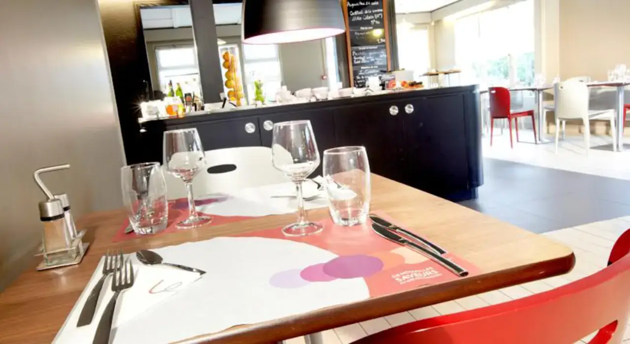 Kyriad Direct Soissons 11