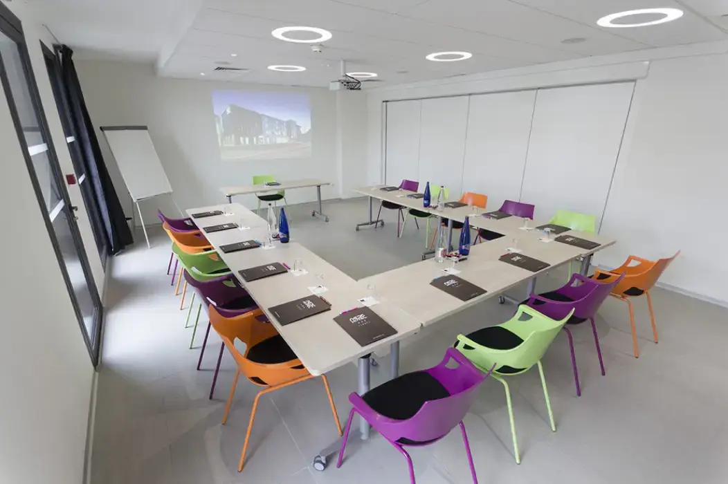 Le Nexhotel 4