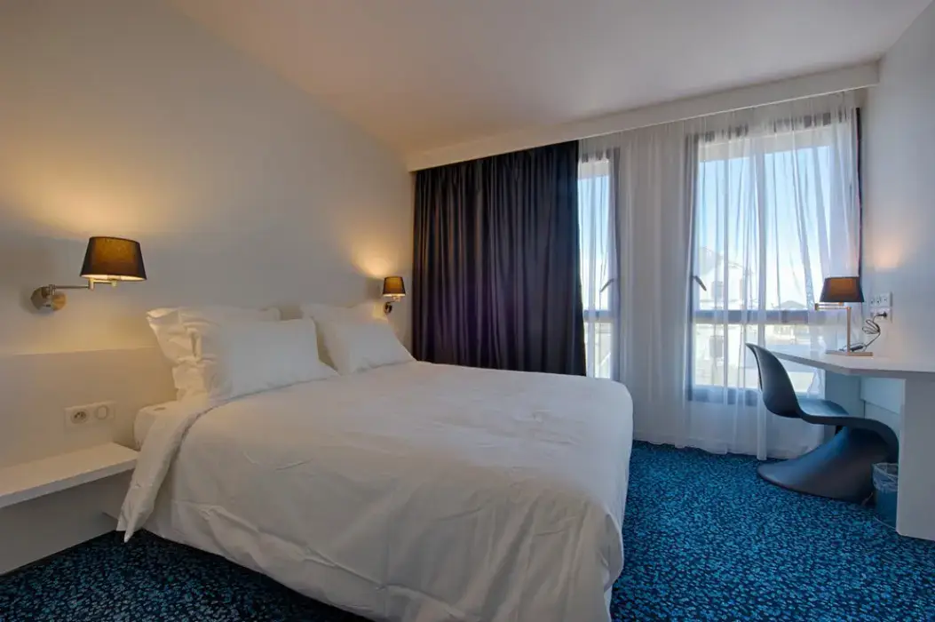 Le Nexhotel 11