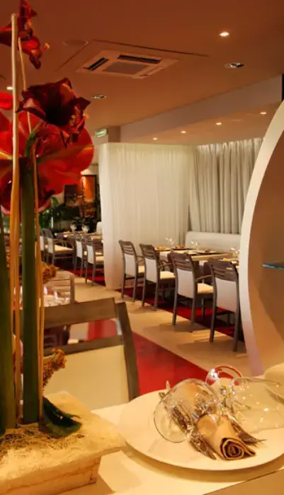 O'TO Restaurant 10