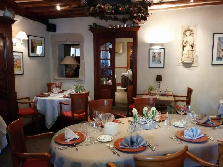Auberge du Pot D'Etain 6