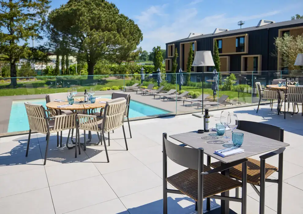 Hôtel Parc du Landreau 16