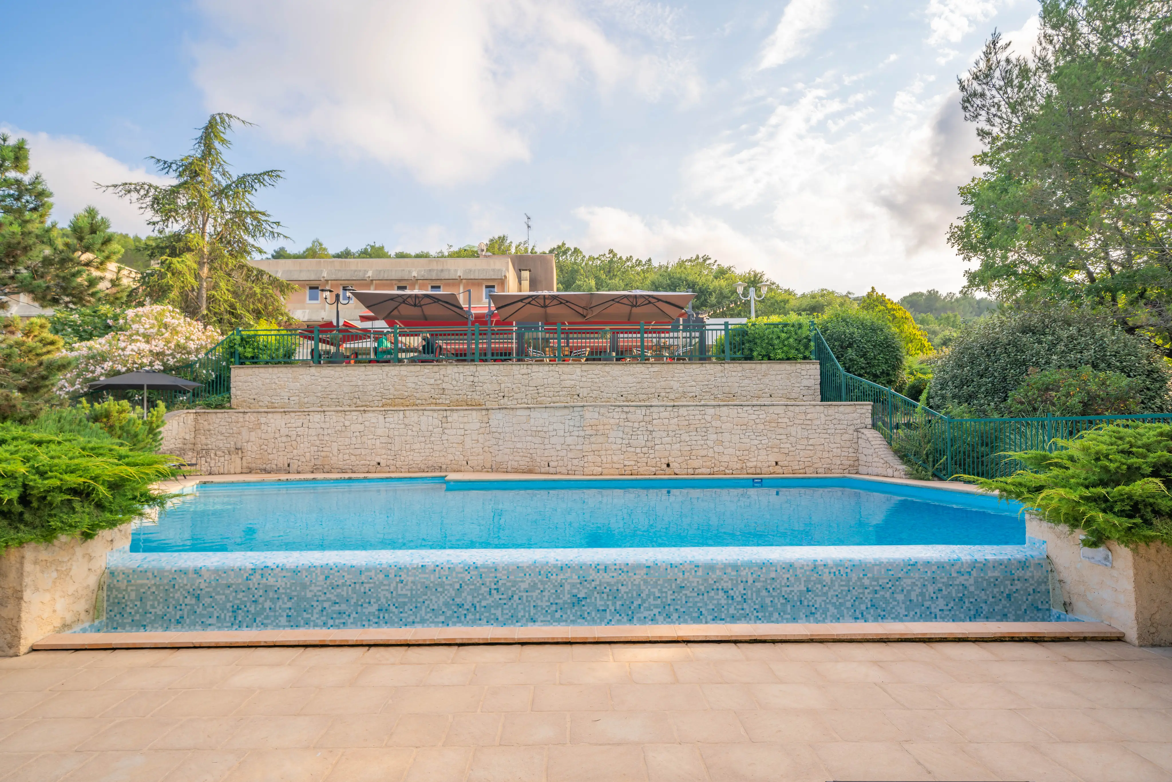 Resort Sophia Antipolis ( Mercure et Ibis) 8