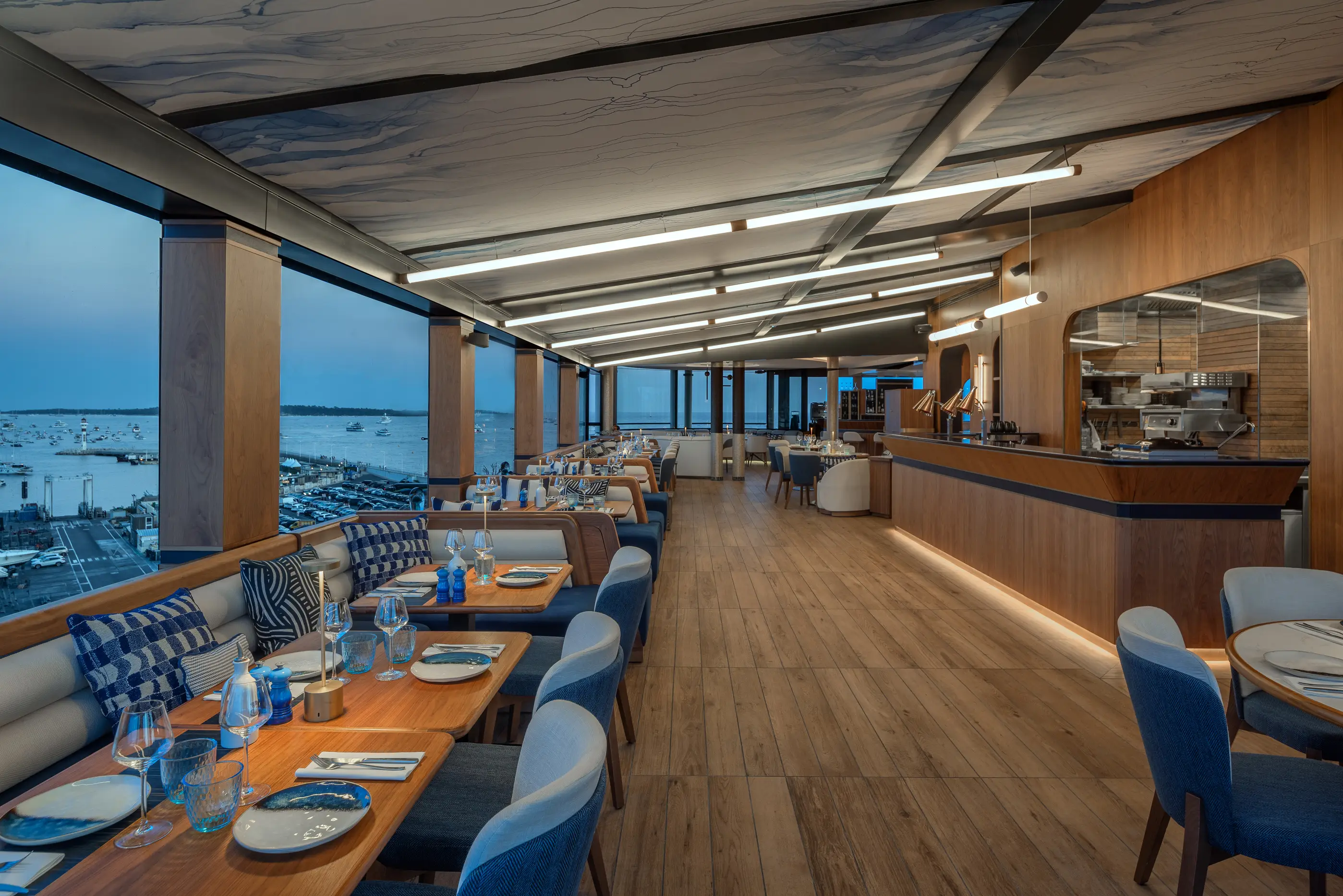 Canopy by Hilton Cannes 8