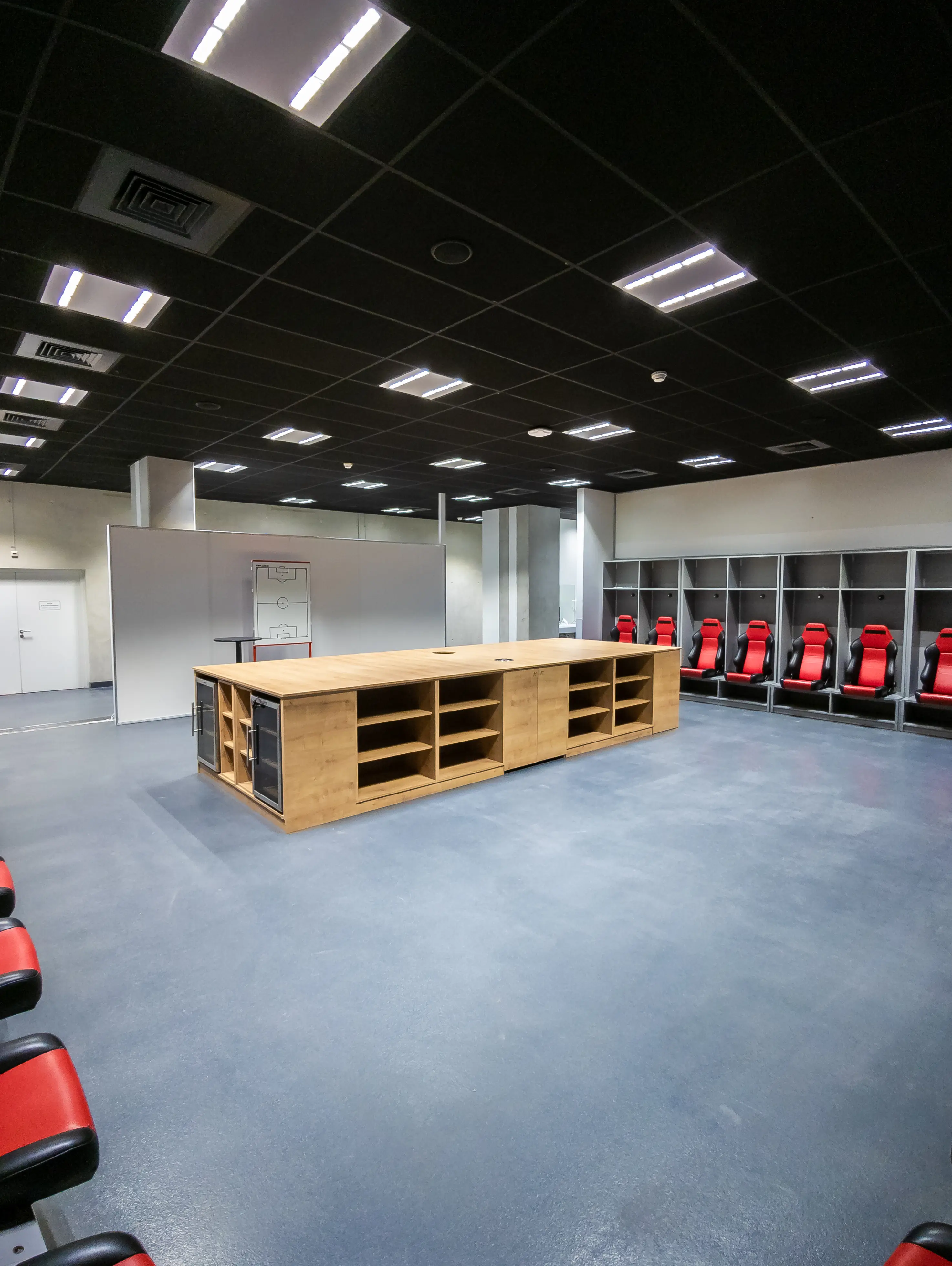 Allianz Riviera 7