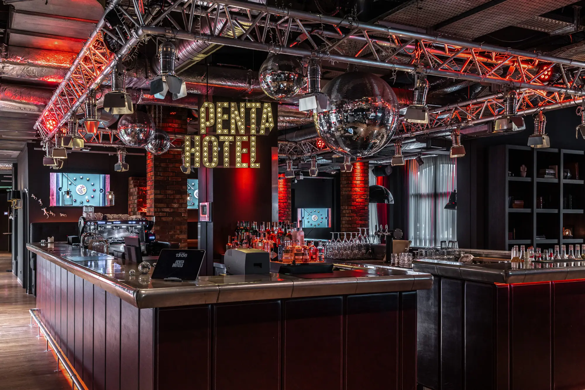 Pentahotel Paris CDG Airport 2