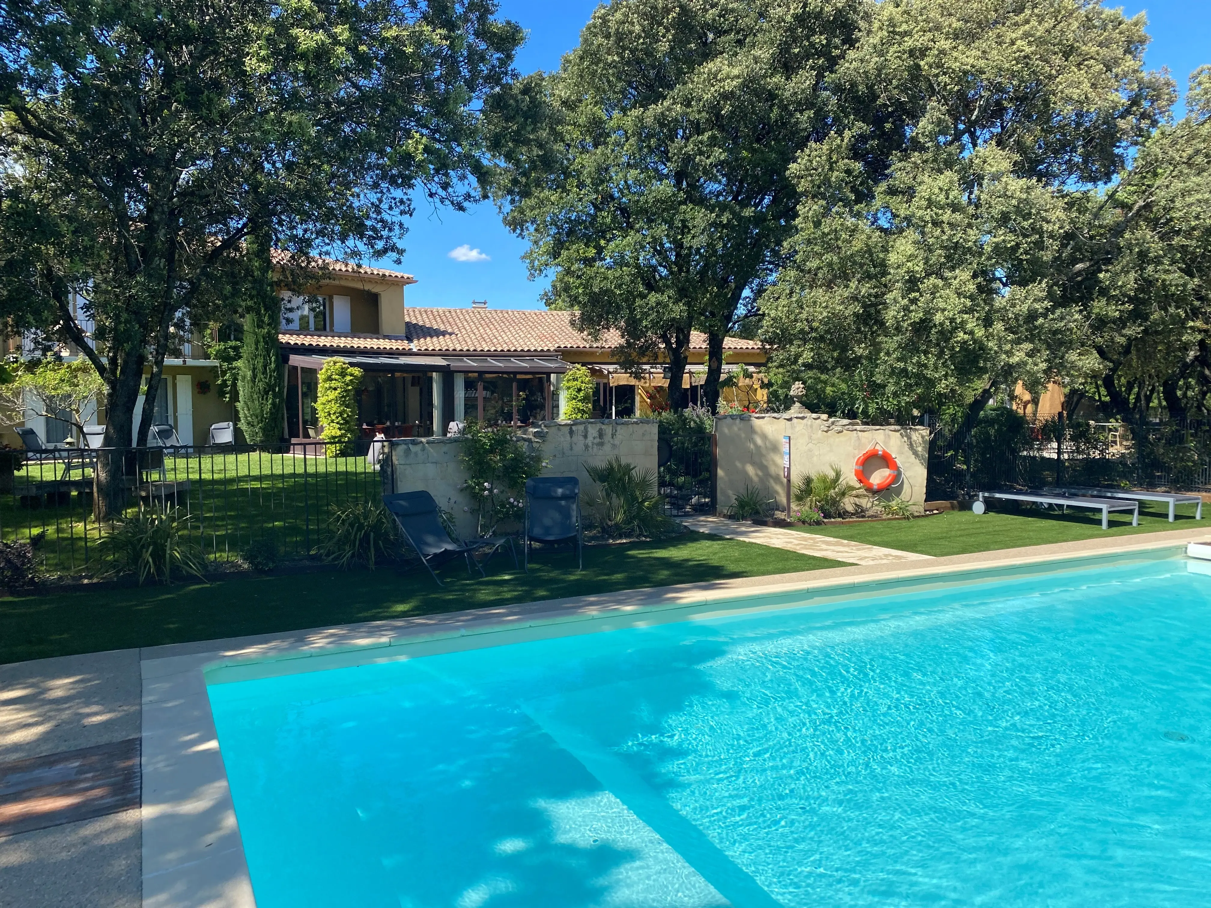 Logis la Bastide de Grignan Hotel & Restaurant "La Chênaie" 3