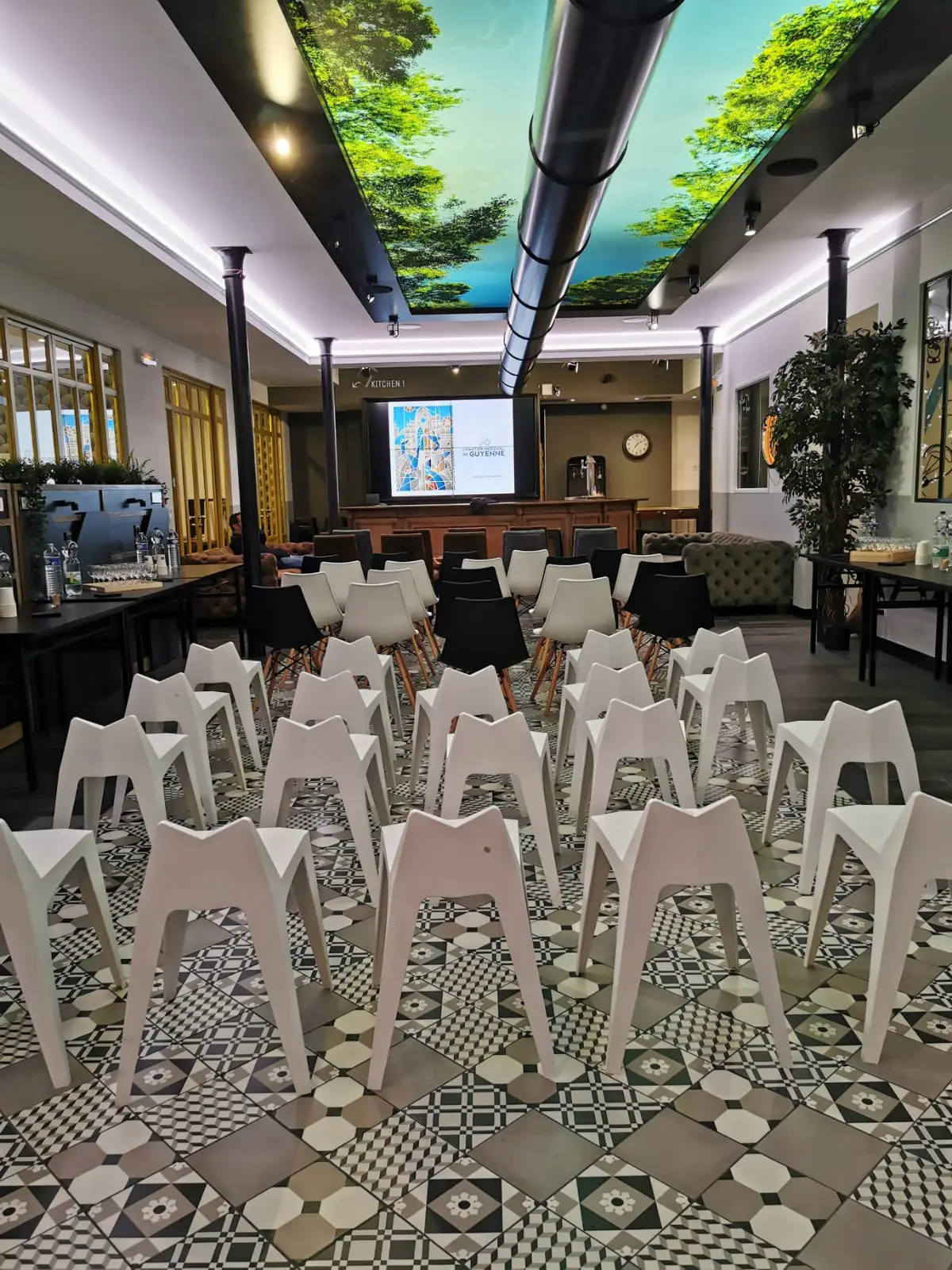 Seven Coworking 17