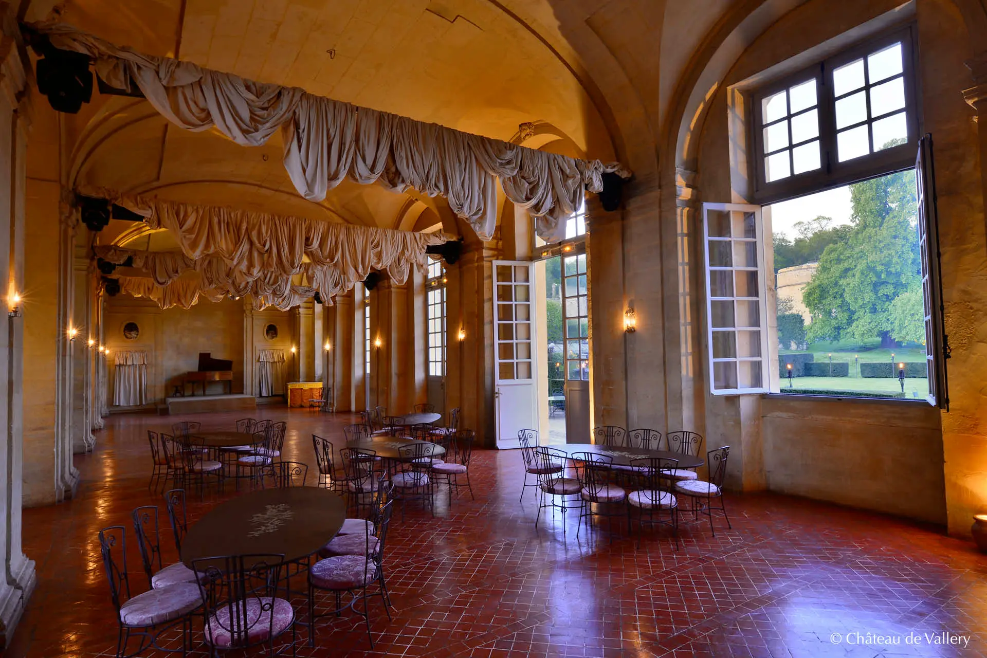 Château de Vallery 3