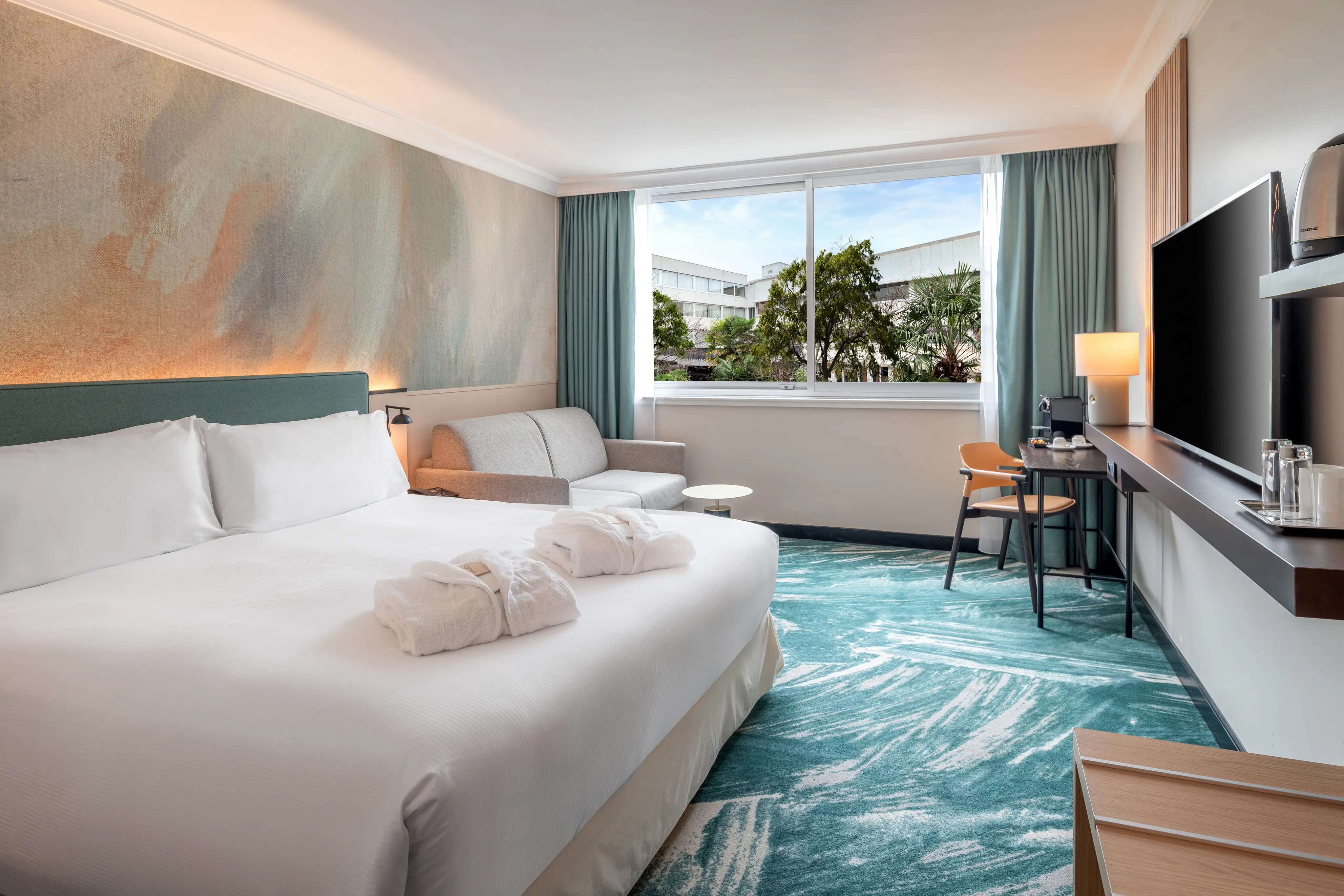 DoubleTree by Hilton Paris Bougival 3
