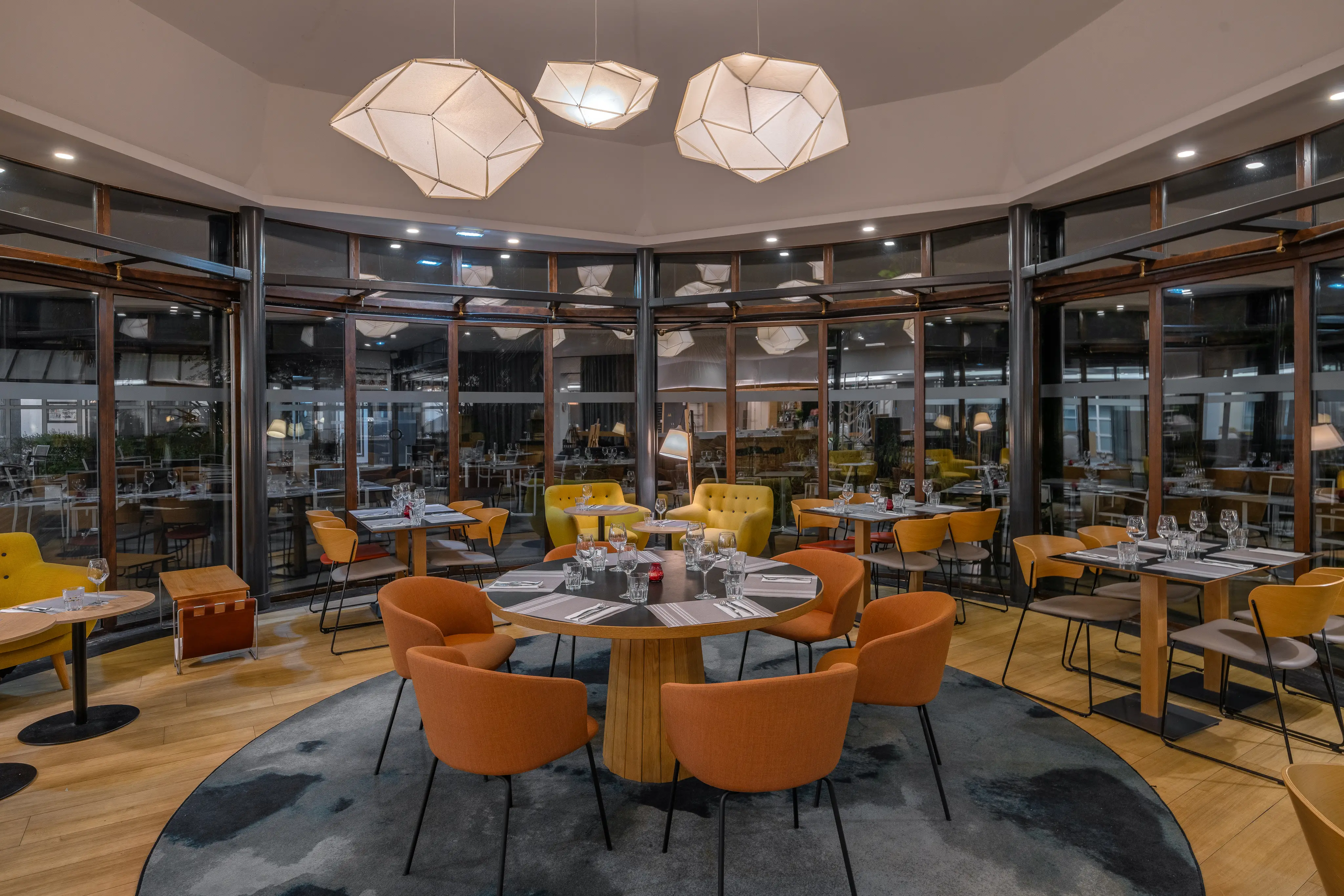 DoubleTree by Hilton Paris Bougival 9