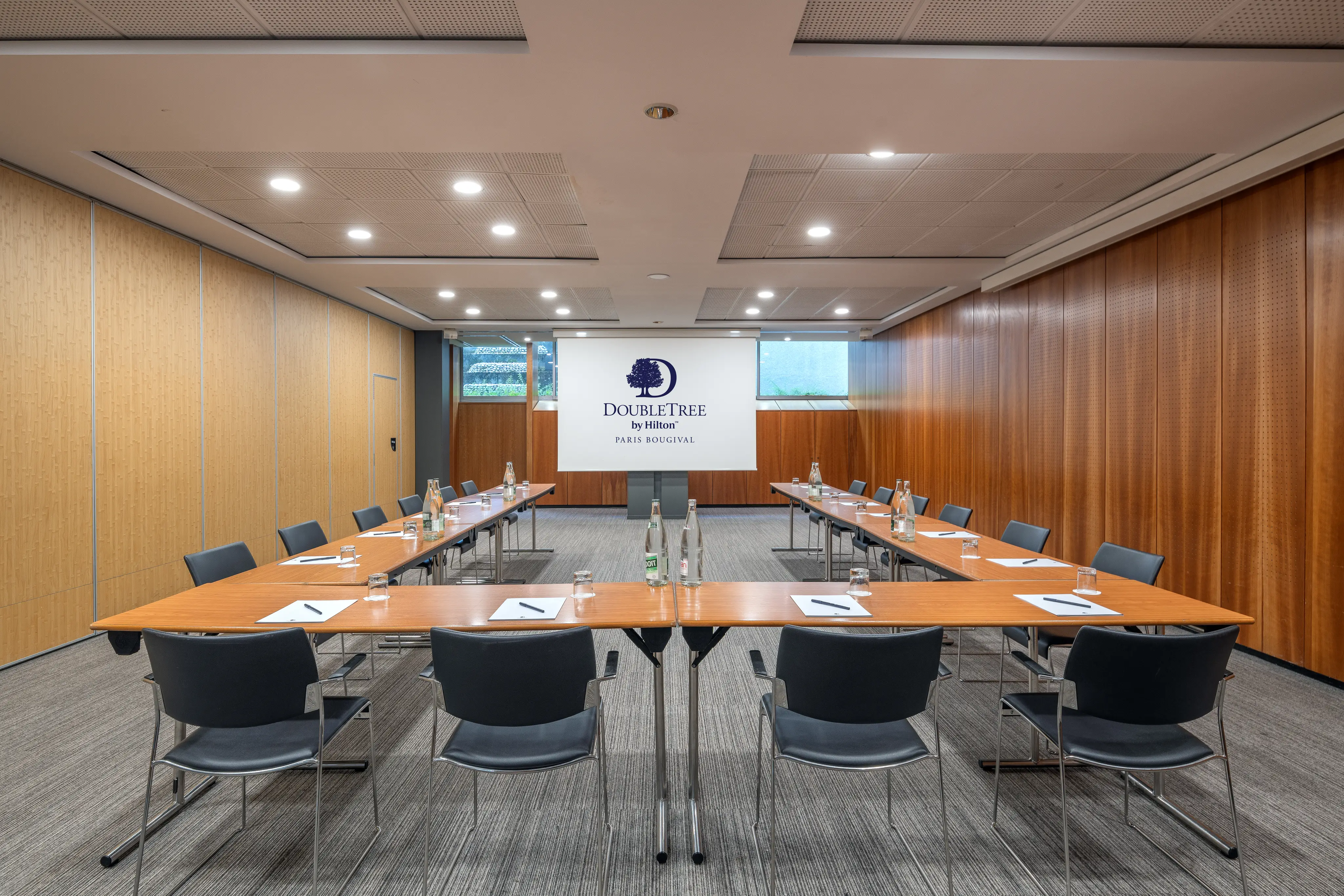 DoubleTree by Hilton Paris Bougival 16