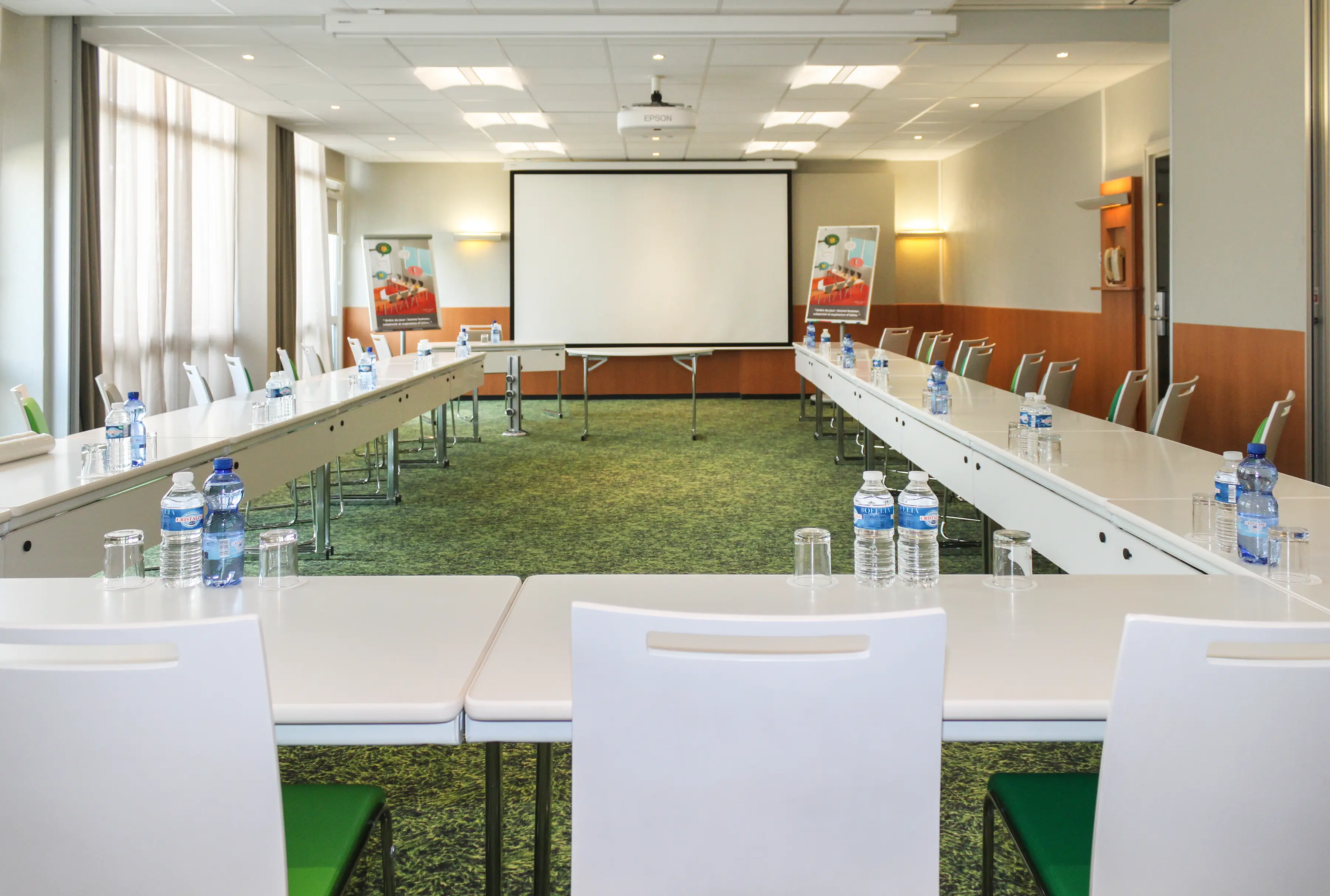 Hôtel IBIS Styles Marseille Aéroport 7