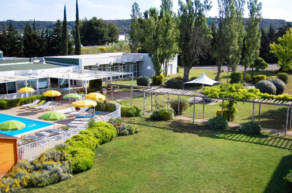 Hôtel IBIS Styles Marseille Aéroport 8