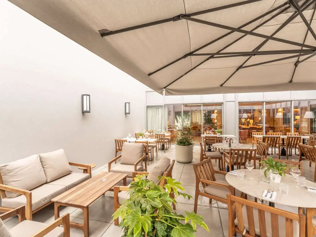 Novotel Angers Lac de Maine 9