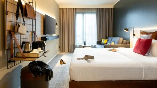 Moxy Paris Val d'Europe 12