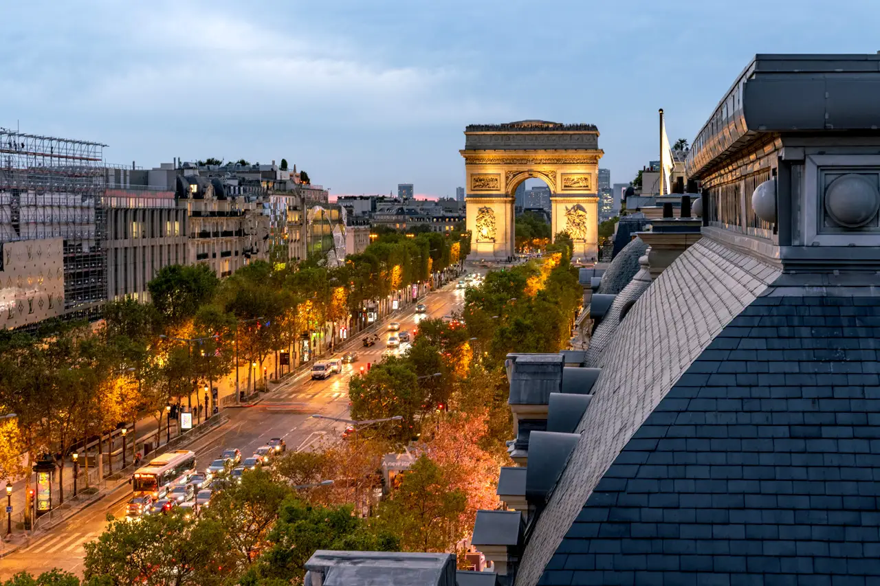 La TERRASSE GEORGE V 7