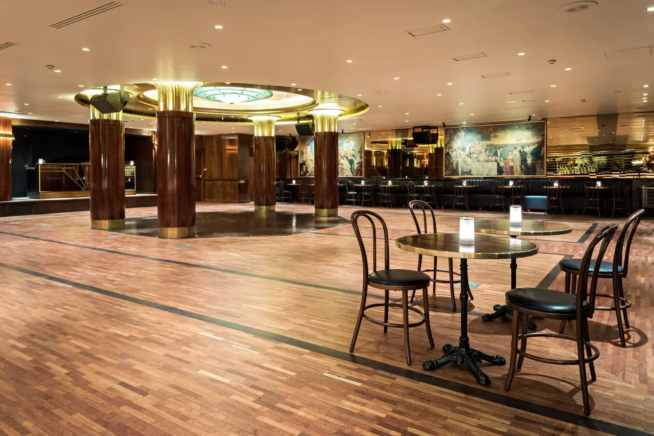 Dancing de la Coupole 10