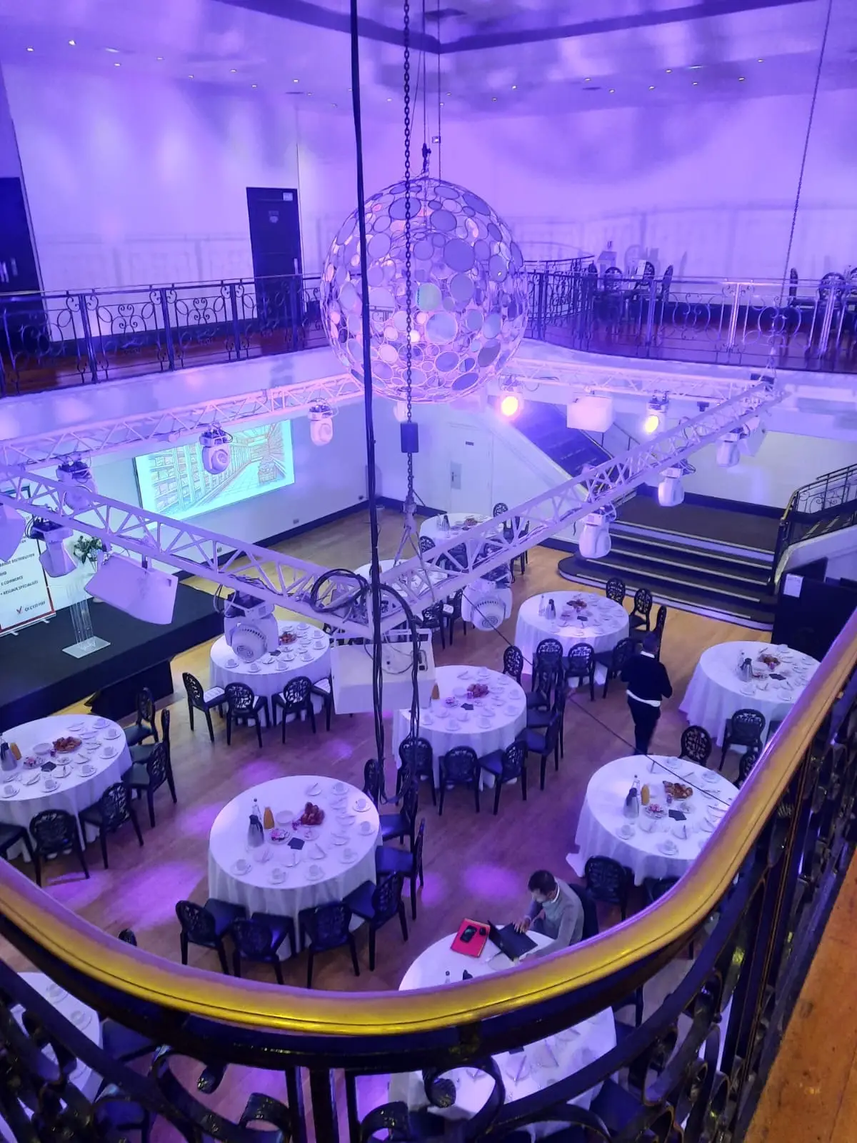 Pavillon Wagram 7
