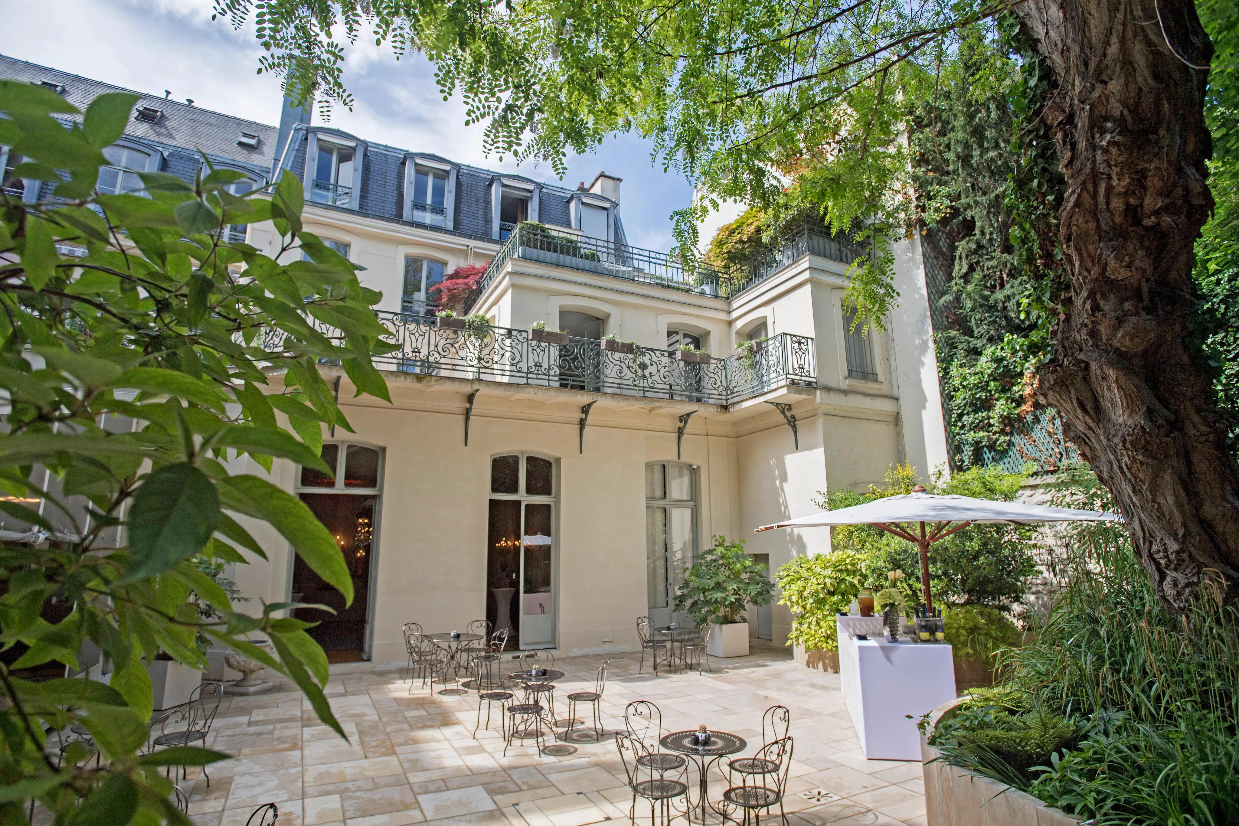 Hôtel de Poulpry, Maison des Polytechniciens 2