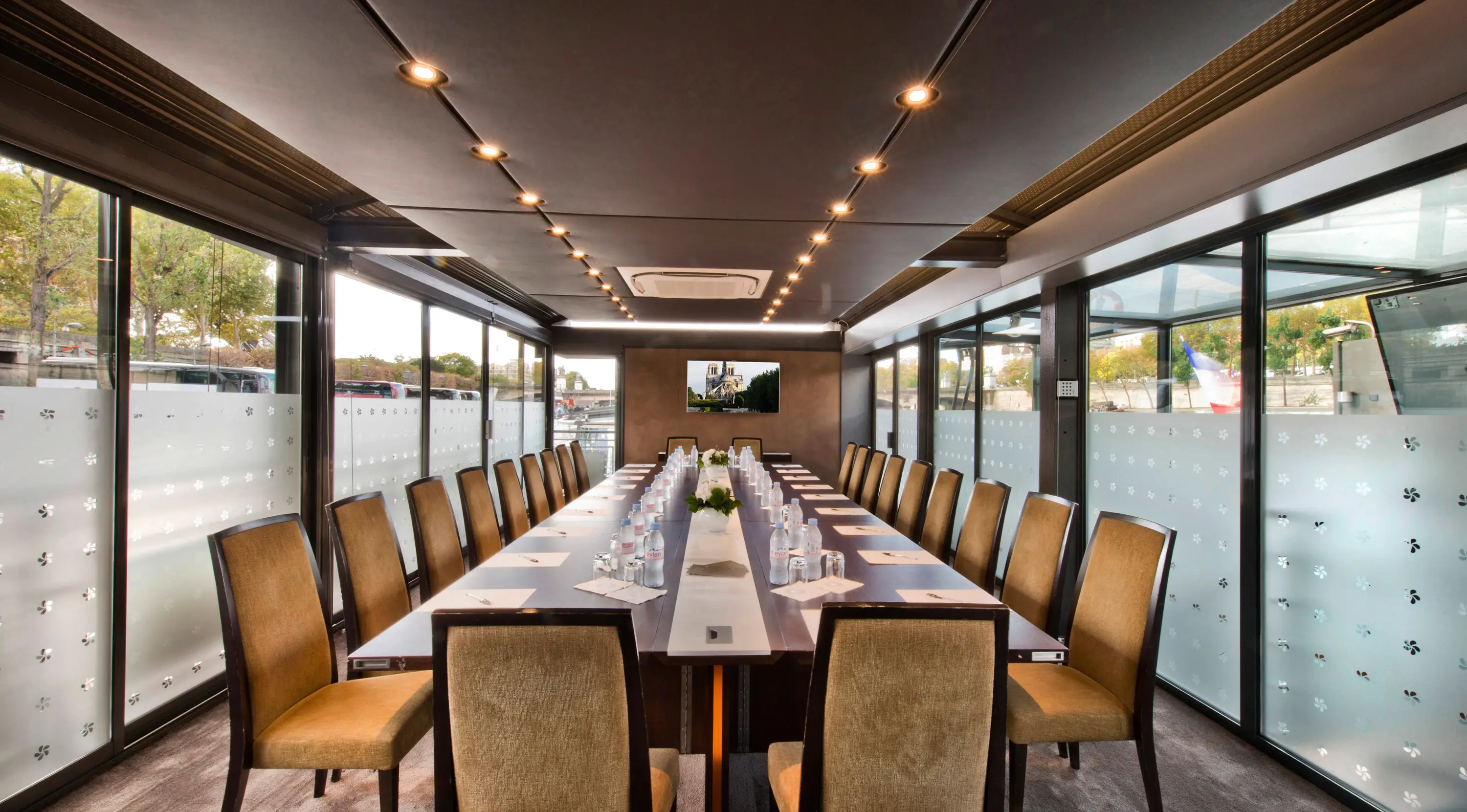 Bateaux Parisiens 9