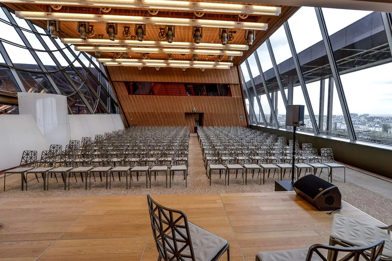 Salle Gustave Eiffel 6