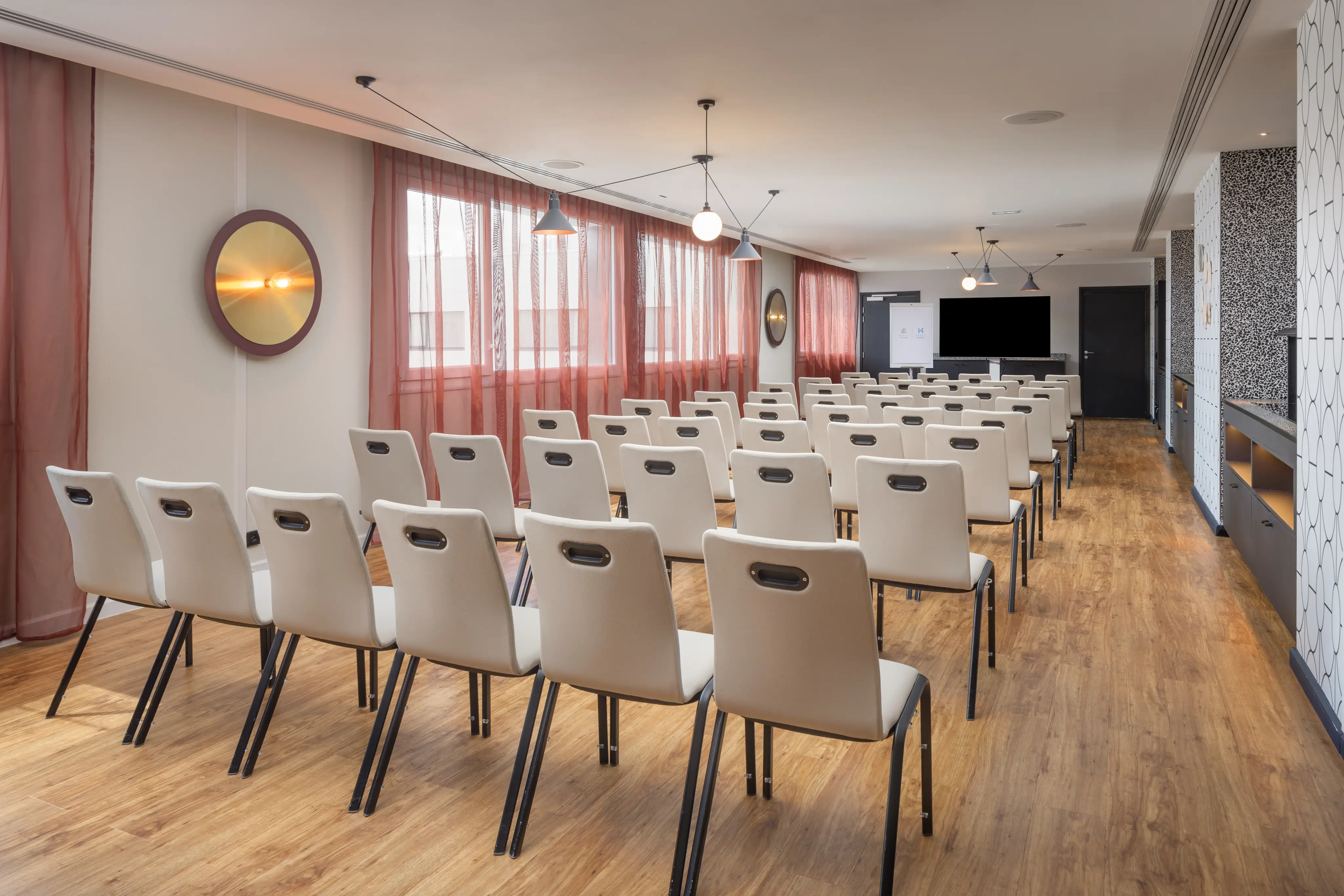 HYATT PLACE CDG 8